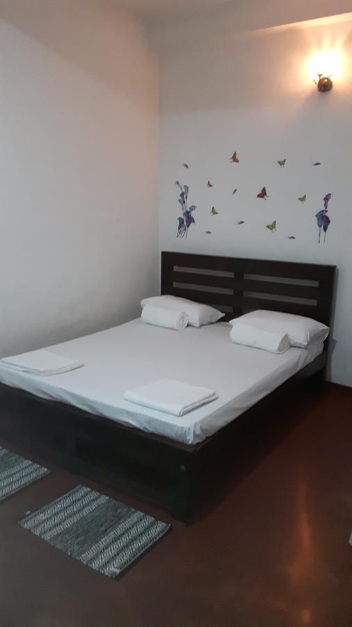 Gamage Friendly Home Канди Экстерьер фото